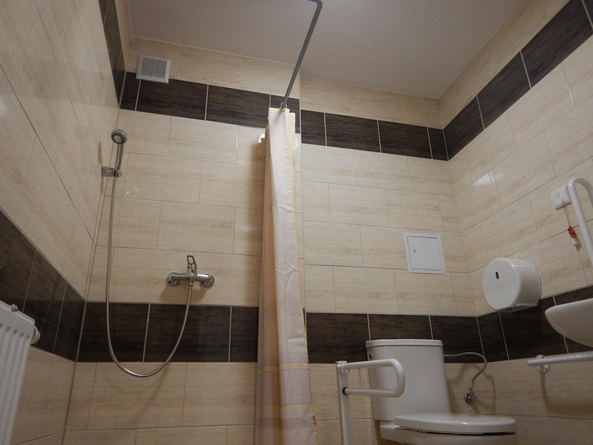 Hostel Sklodowska Lublin Eksteriør bilde
